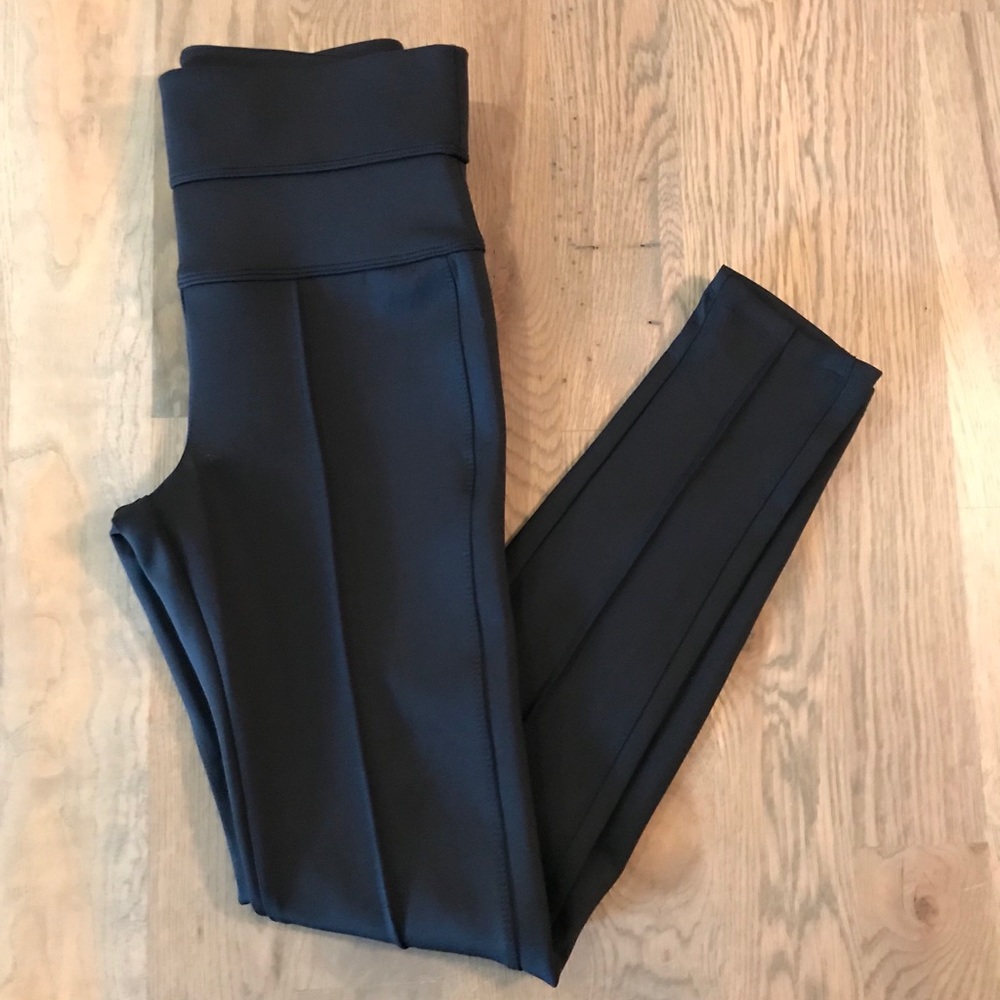 Democracy Jeans Gut Buster Leggings - S